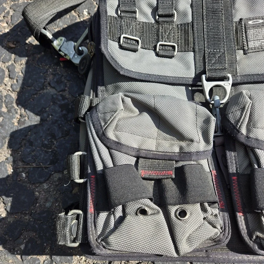 Vintage Oakley AP SI Tactical Field Gear Messenger Laptop Bag Black Rare
